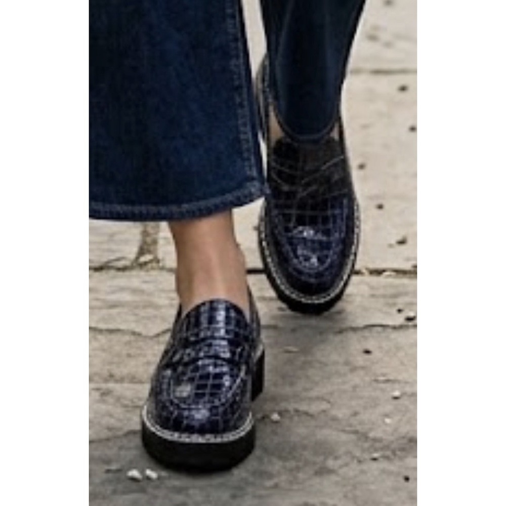 Jon Josef Blue Croc Embossed Leather Penny Loafers Size 38.5 US 8.5 Lug Sole